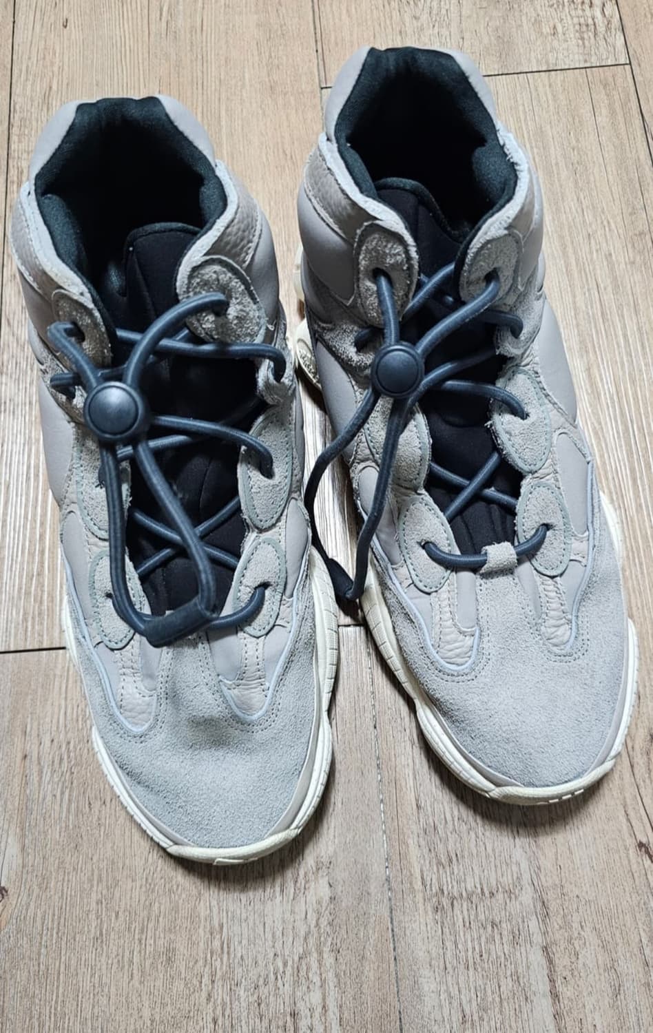 아디다스 이지 500 하이 미스트 스톤 부츠 상품이미지5