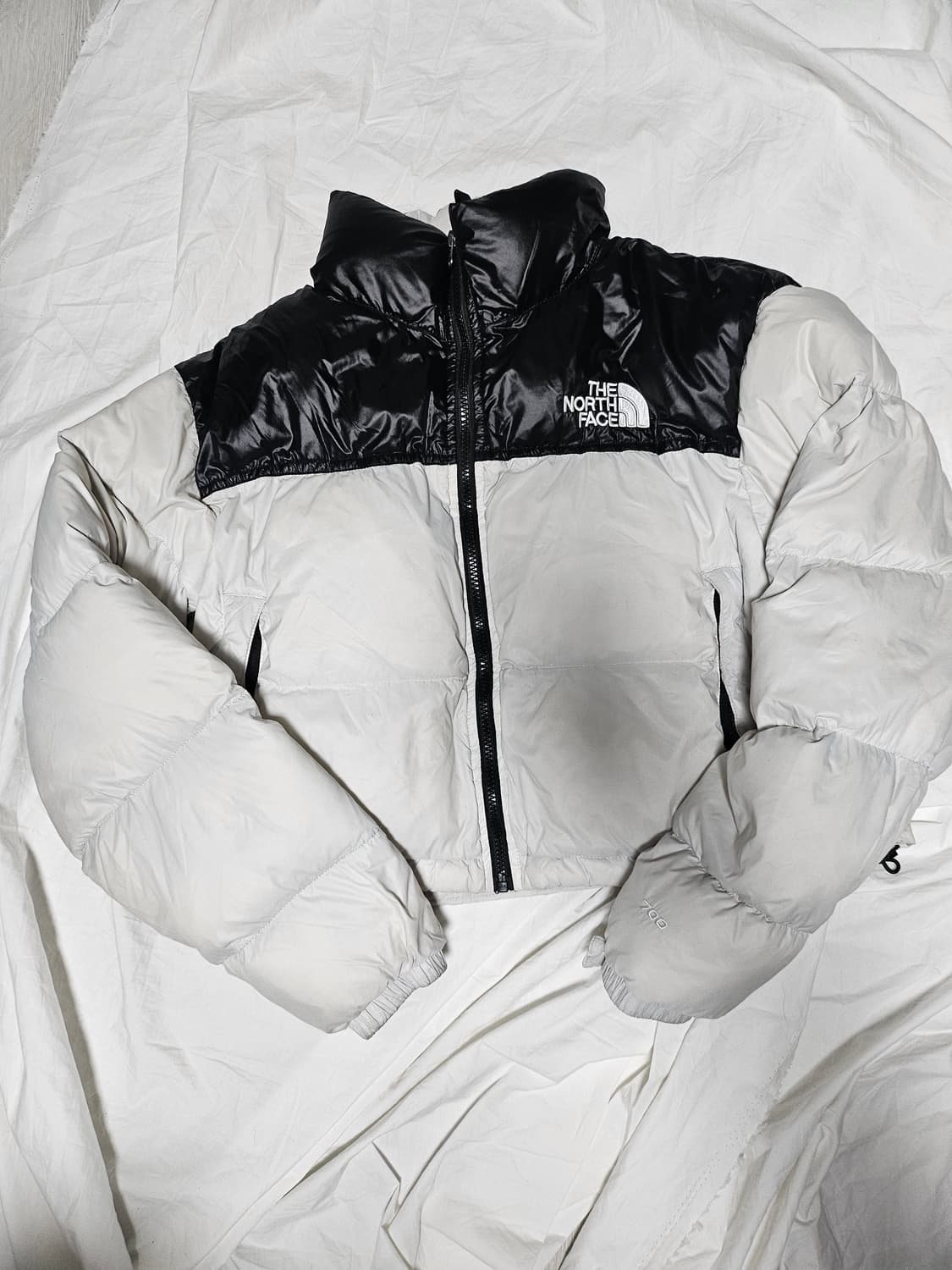 노스페이스 크롭 눕시 숏 눕시 패딩 화이트 M 상품이미지1