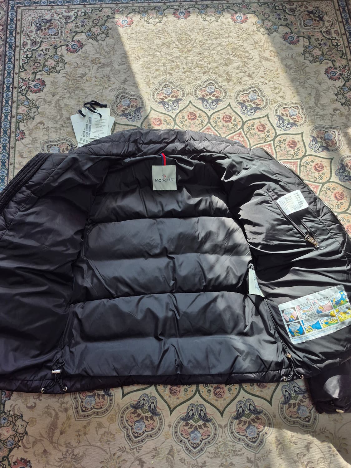 몽클레어다운자켓 상품이미지3