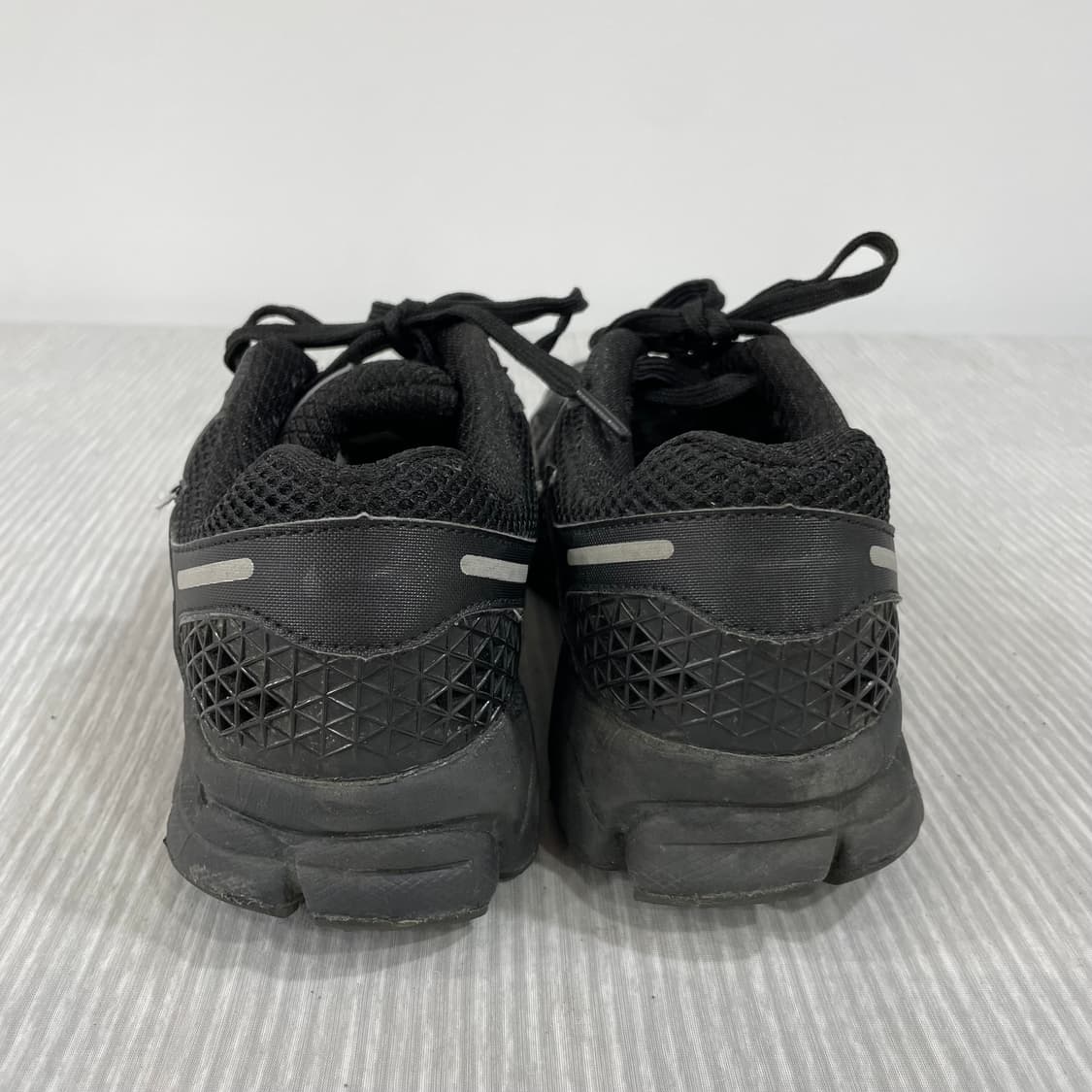739) 나이키 줌 보메로5 SP 블랙 255mm 상품이미지4