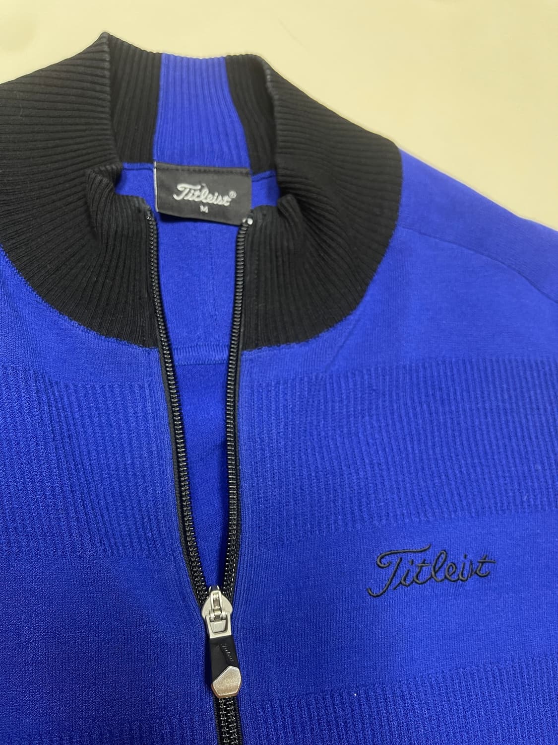타이틀리스트 블루 니트 집업 자켓 상품이미지3