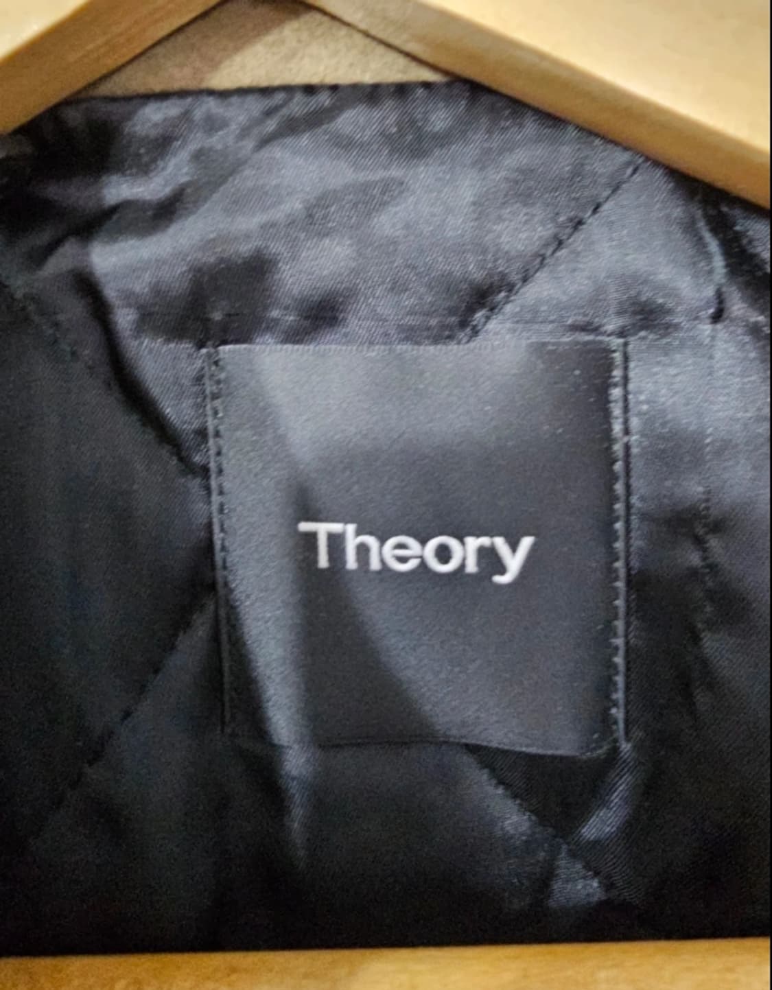 띠어리 남성 무스탕 점퍼 카키 95~100 상품이미지10