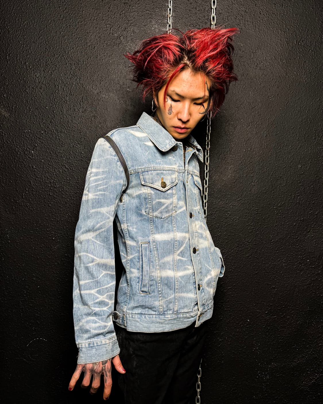 Bleached Stud Detail Denim Jacket 상품이미지3