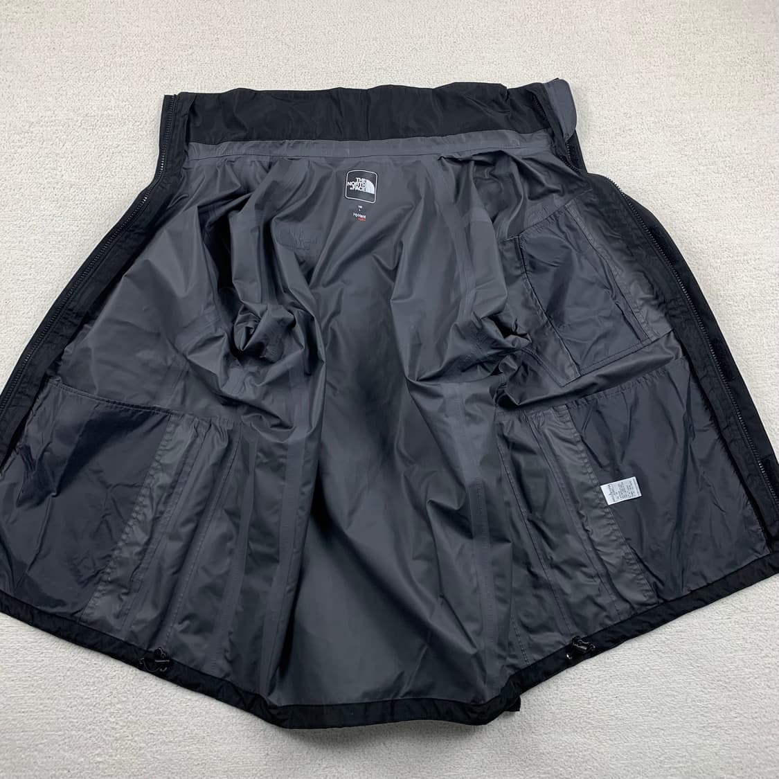 노스페이스 하이벤트 알파 구스다운 내피 2in1 자켓 블랙 상품이미지8