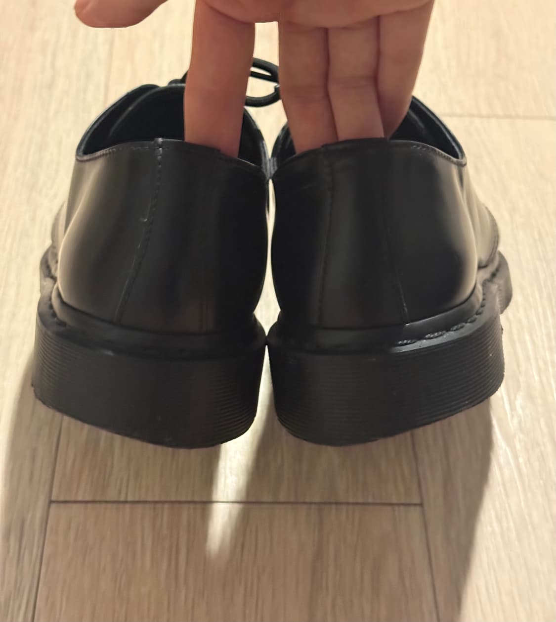 닥터마틴 모노 3홀 280 상품이미지4