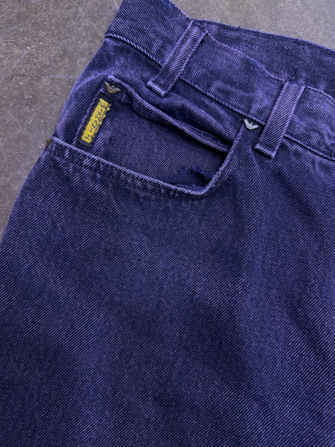 아르마니 알마니 빈티지 레귤러핏 퍼플 워싱 데님팬츠 33 상품이미지3