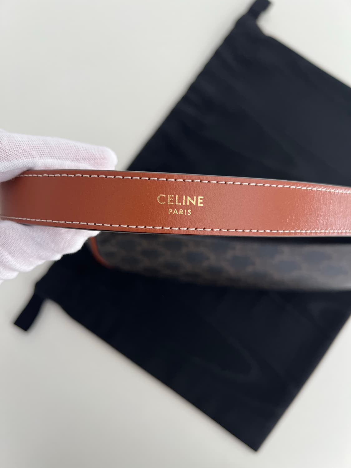 셀린느 아바백 미듐 상품이미지5