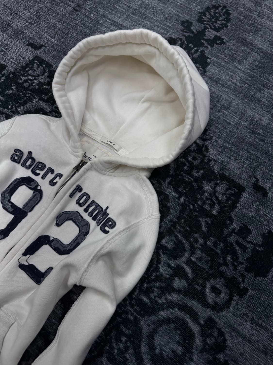 Abercrombie 00s y2k white hoodie 상품이미지3