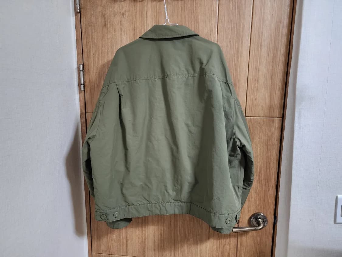 (XL)자라 남성 카라 점퍼 카키 상품이미지3