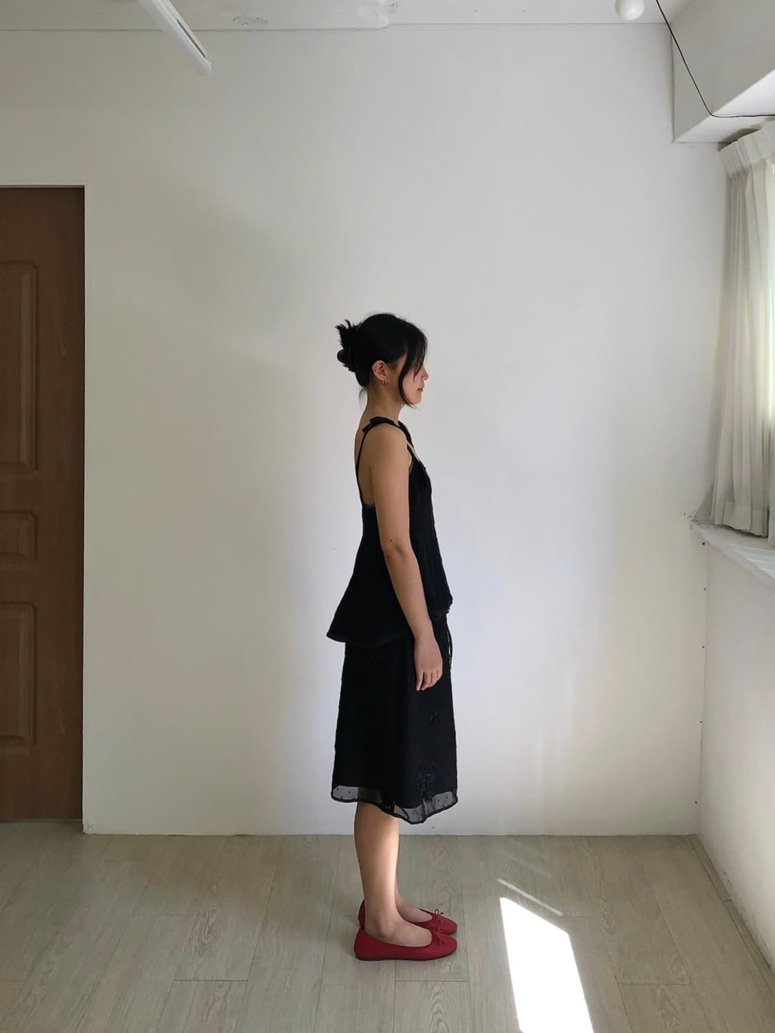 플라워 시스루 블랙 미디스커트 상품이미지5
