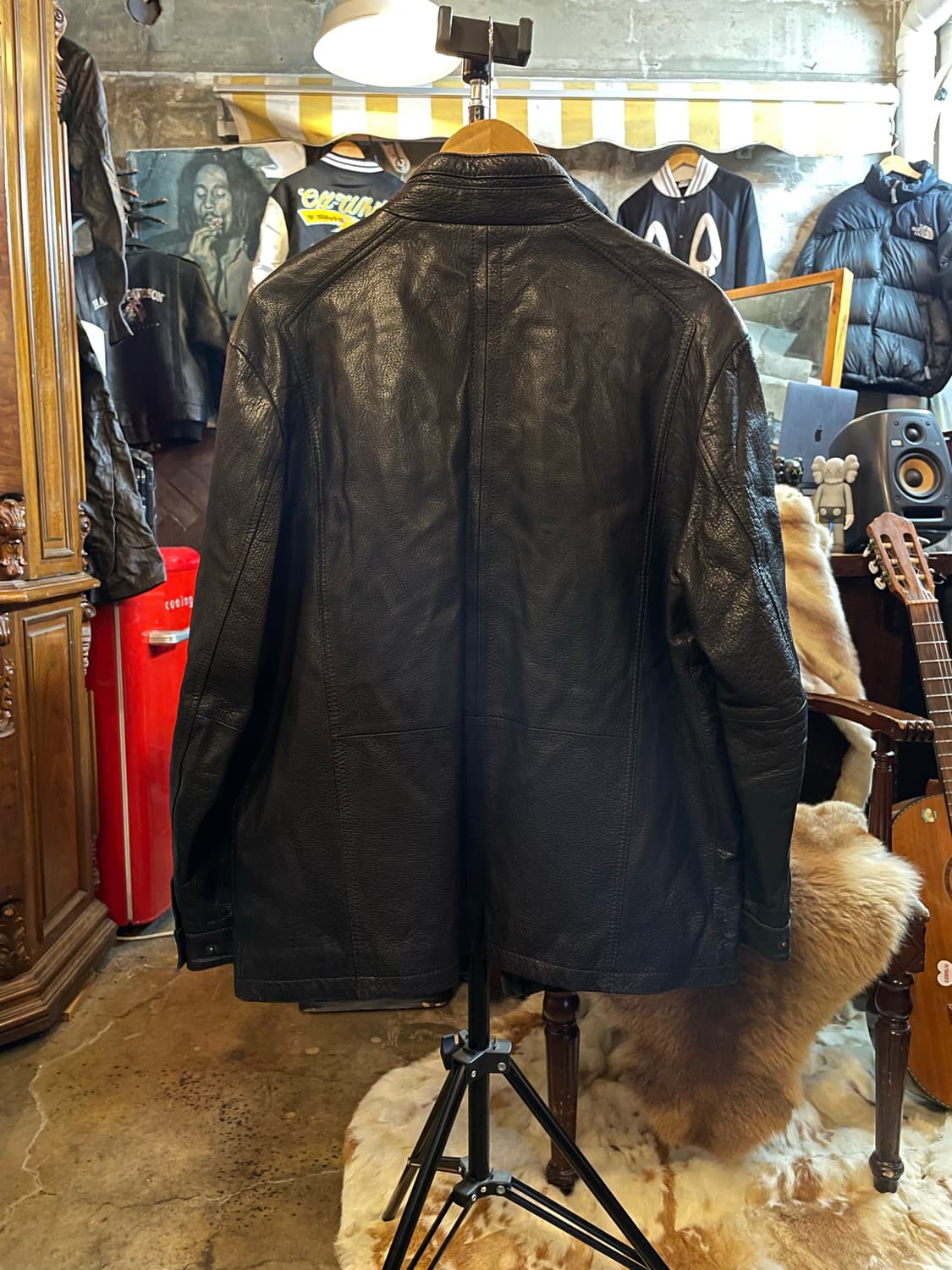 지방시 하프넥 펀칭디테일 양가죽 자켓 블랙 상품이미지9