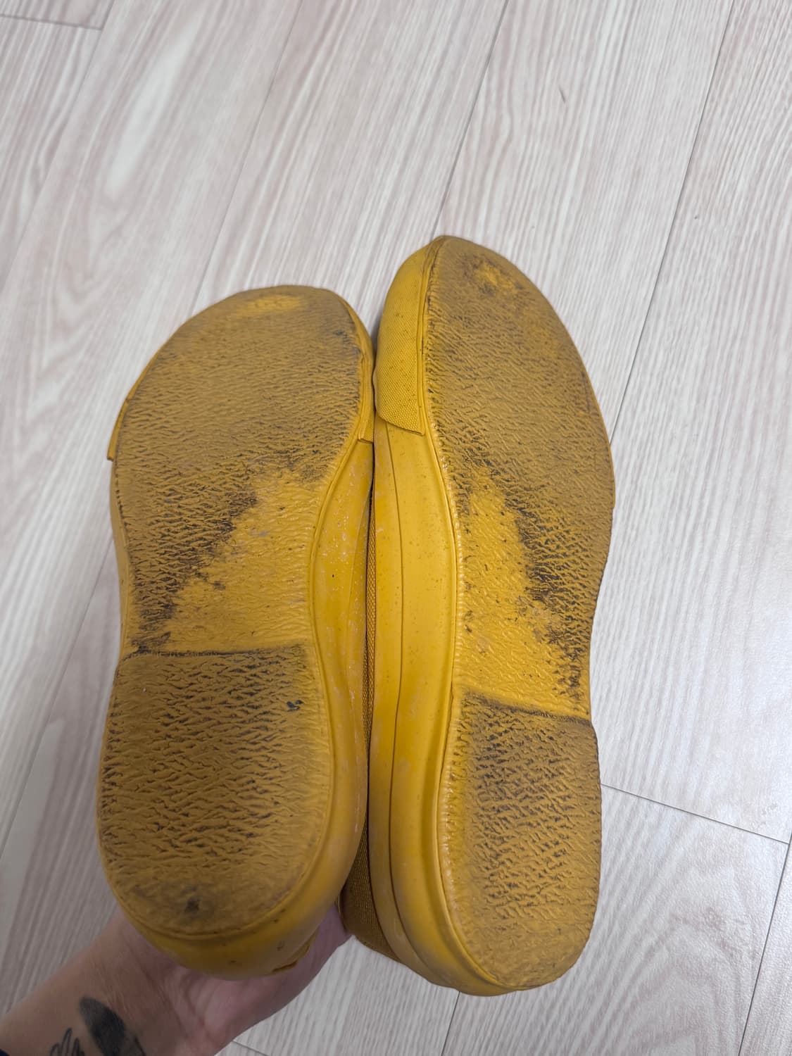 스튜디오니콜슨 문스타 스니커즈 상품이미지4