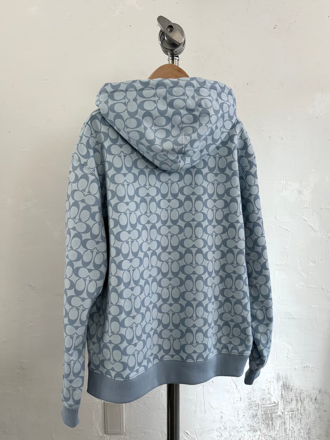 Coach 코치 시그니처 로고 블루 후드티  상품이미지10