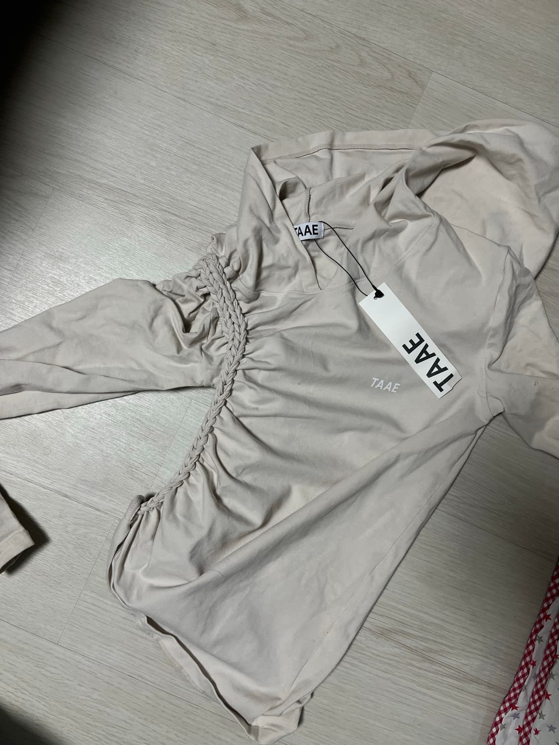 Taae 후드 롱슬리브  상품이미지2