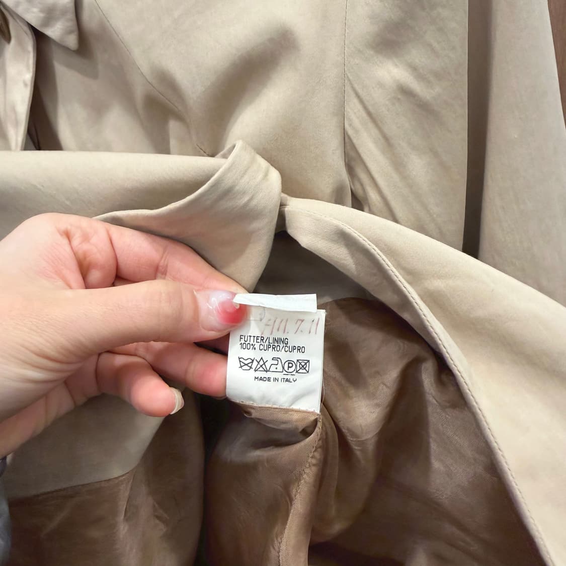 질샌더 테일러드 자켓 싱글 버튼업 플랩 포켓 디테일 레귤러핏 베이지 상품이미지7