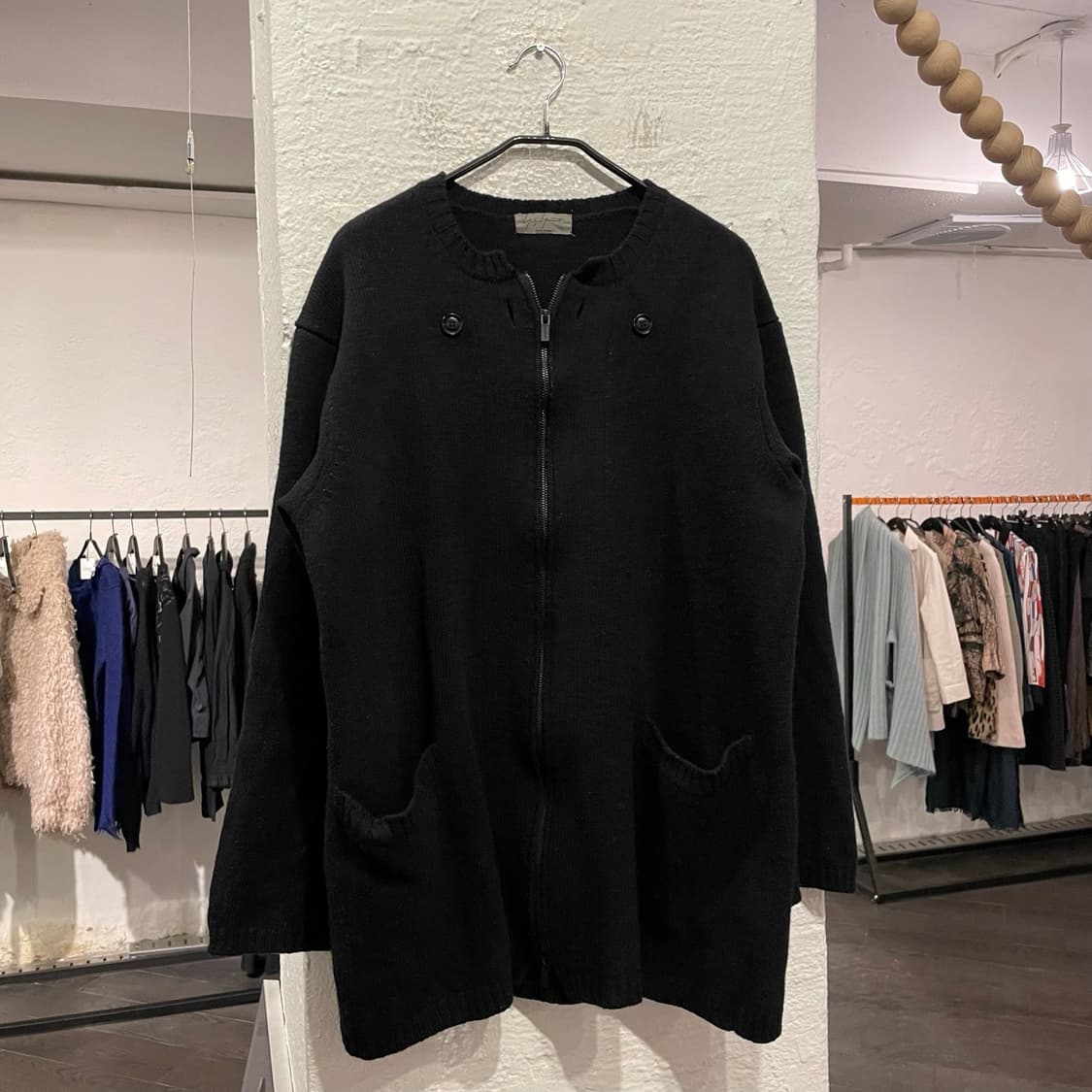 요지야마모토 뿌르옴므 스컬 자수 가디건 상품이미지3