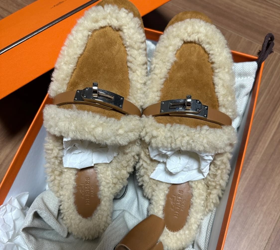 (새상품)에르메스 시어링 오즈뮬(35.5)구매가이하 상품이미지5