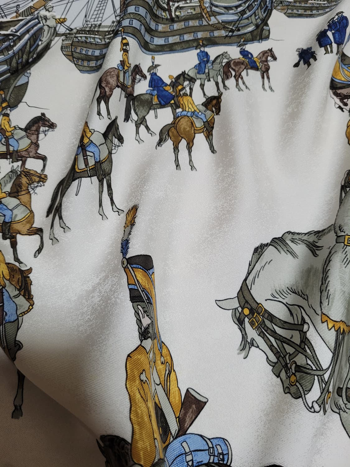 정품 에르메스 까레 실크 스카프 상품이미지10