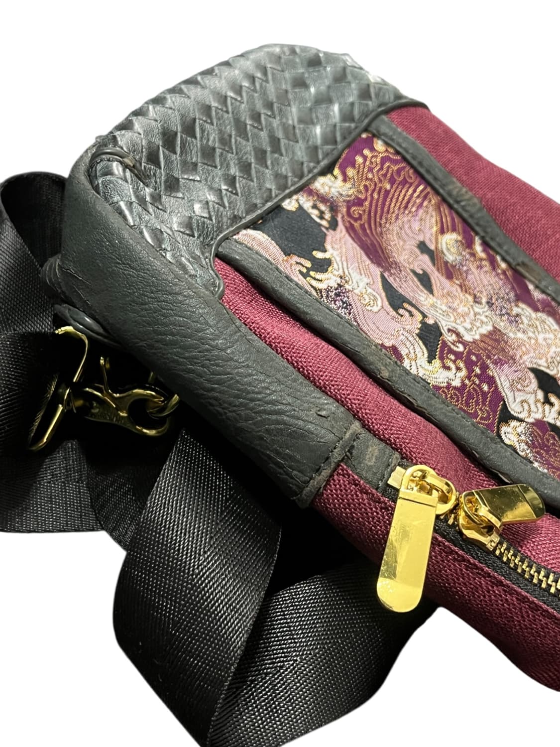 雅結 마사유 Oriental Leather 슬링 백 상품이미지8