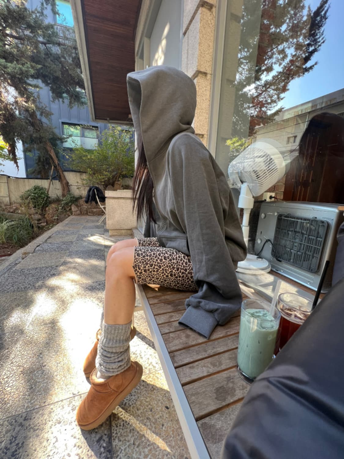 탠저 볼륨 후드자켓 후드집업 블랙, 차콜 상품이미지4