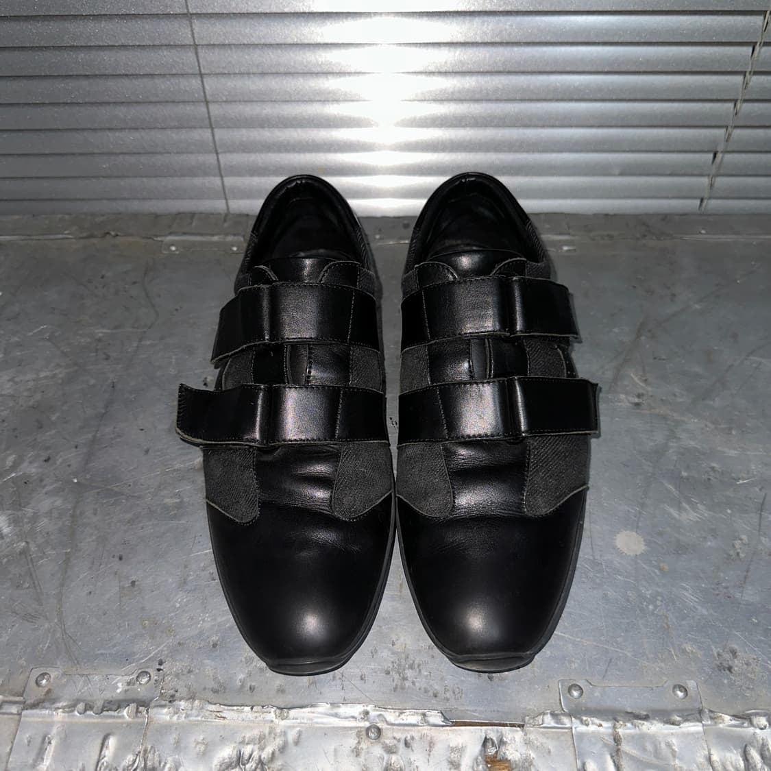 00s 풀박스 블랙 구찌 벨크로 스트랩 스포츠 스니커 상품이미지4