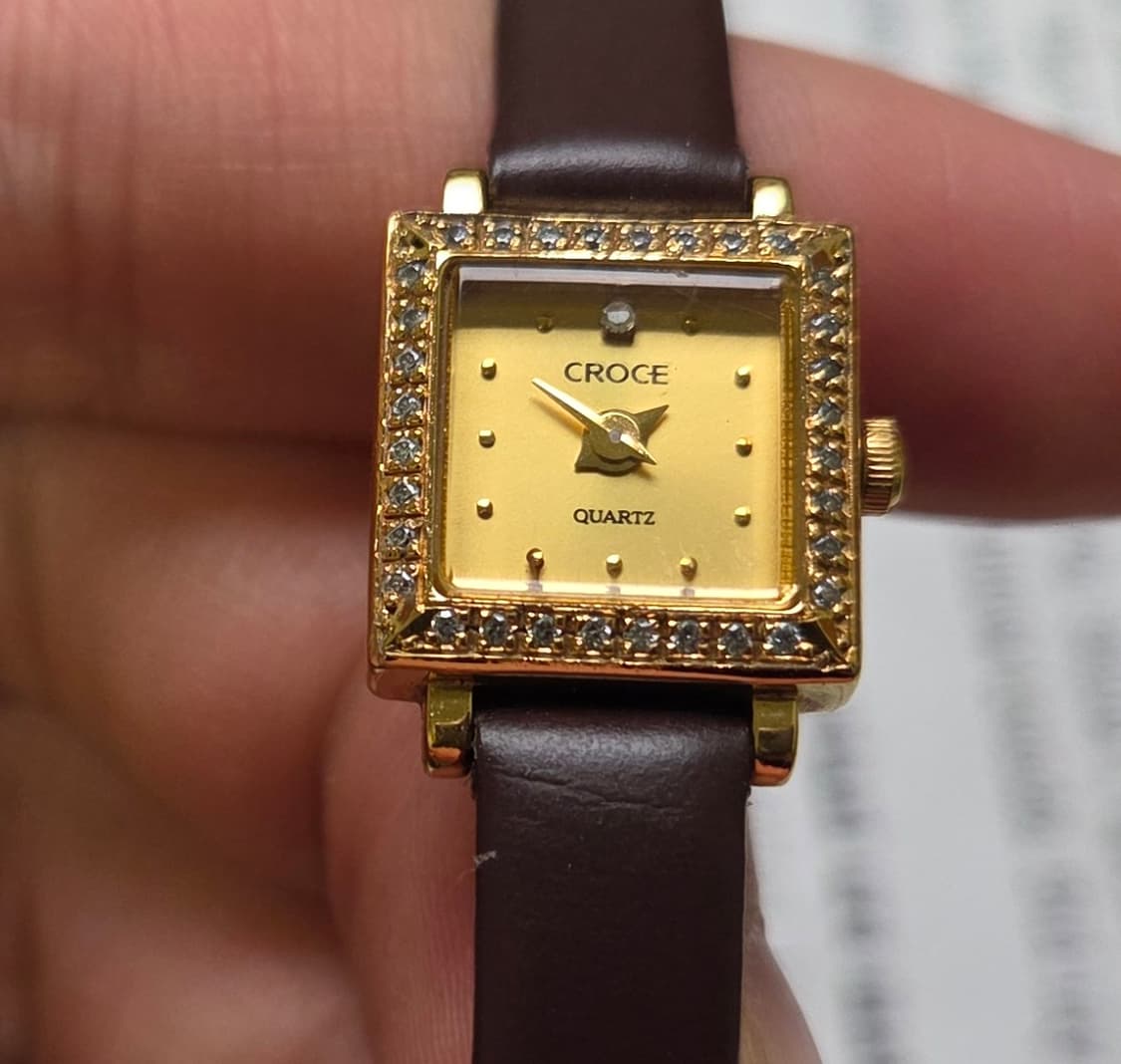 빈티지 크로체(CROCE) 미니탱크 골드다이얼 쿼츠 여성용 
 상품이미지1