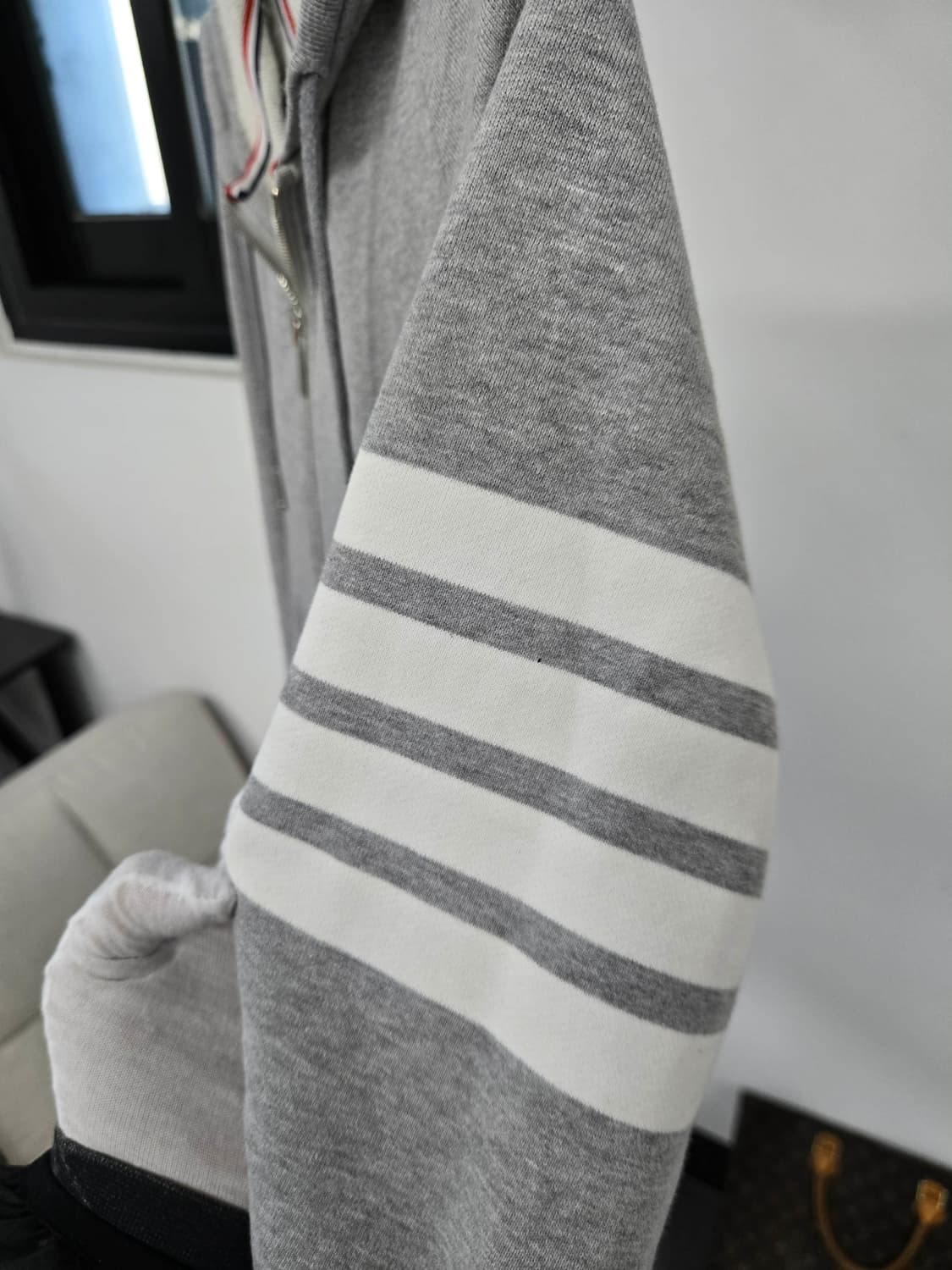 [보증서 정품] 톰브라운 후드집업 4사이즈 상품이미지3