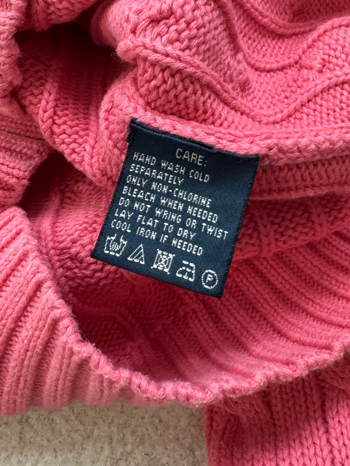 폴로 화이트 케이블 니트 상품이미지5