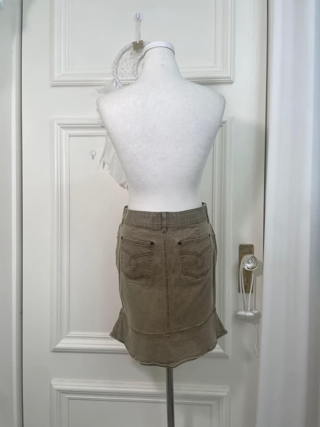 khaki denim ruffle point midi skirt 상품이미지3