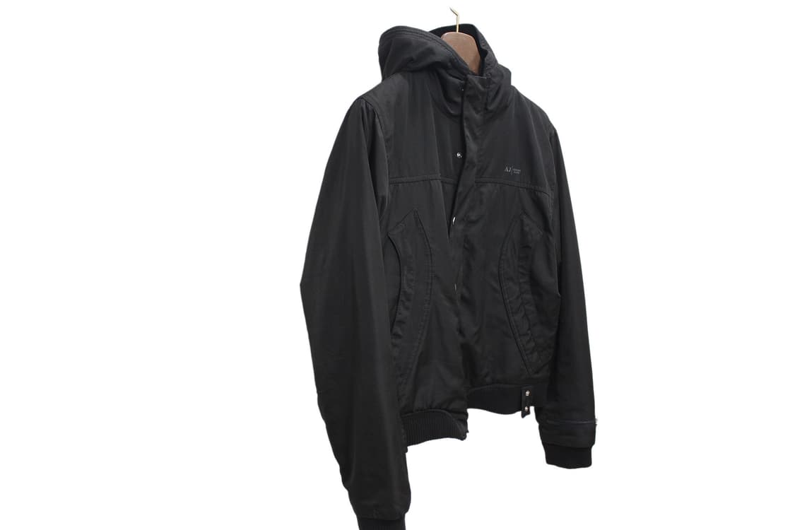 1990s Armani Jeans 아르마니 진스 크롭 봄버 자켓 상품이미지1
