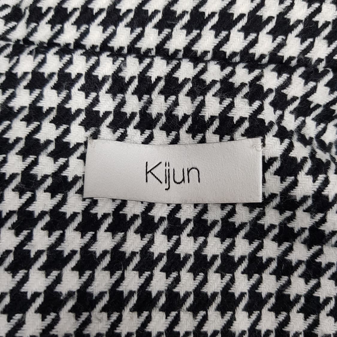 Kijun 기준 하운드투스 패턴 덕다운 패딩 M사이즈 상품이미지9