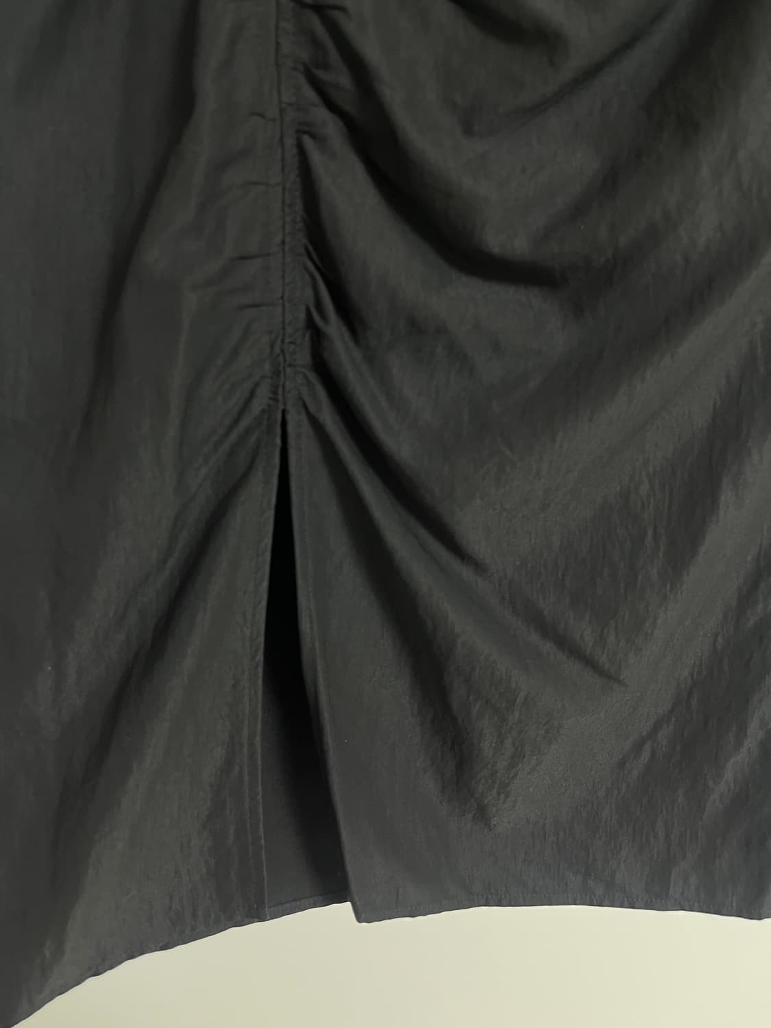 레이브 미디 스커트 블랙 상품이미지2