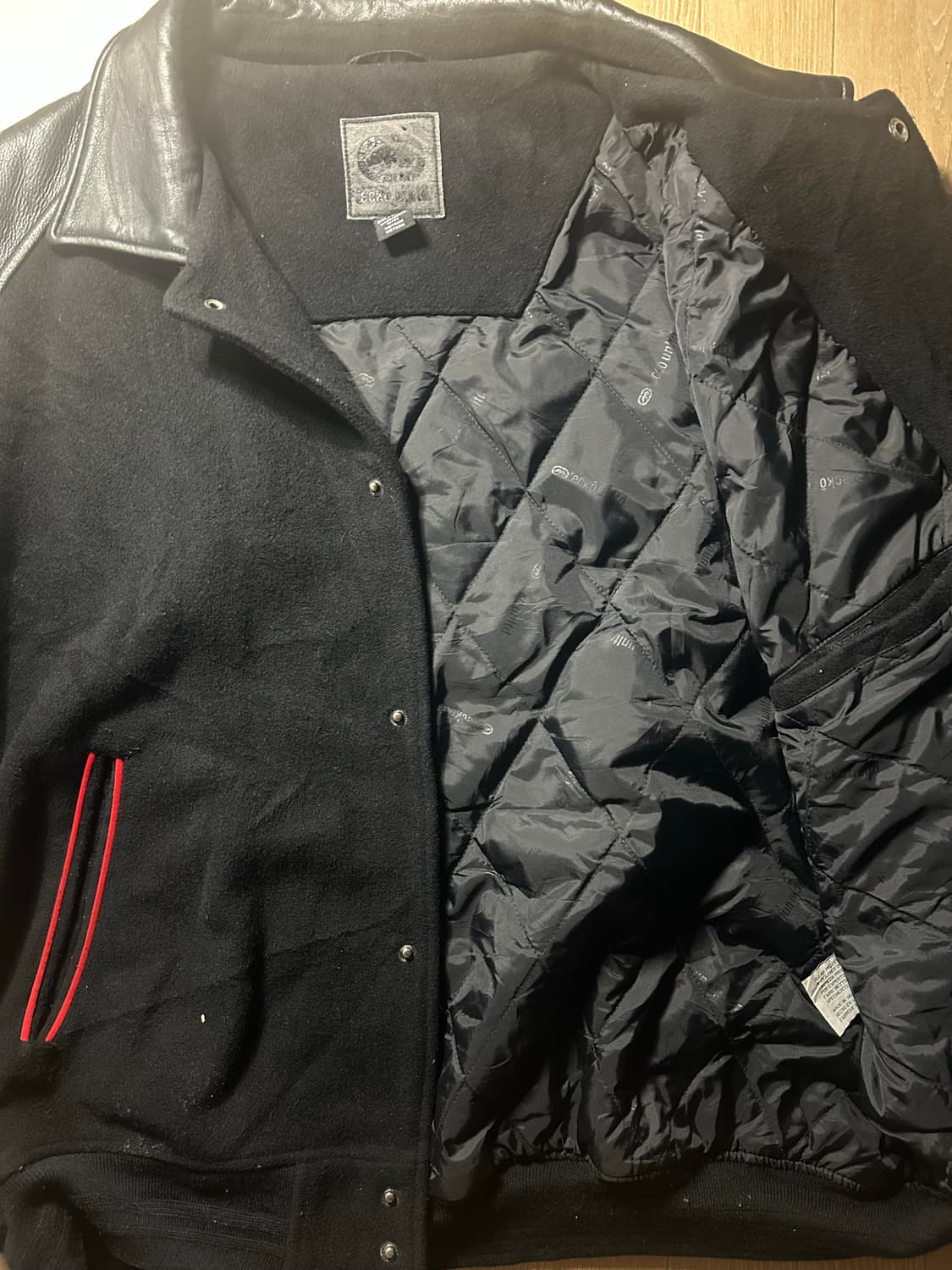 에코 언리미티드 바시티 자켓 상품이미지3