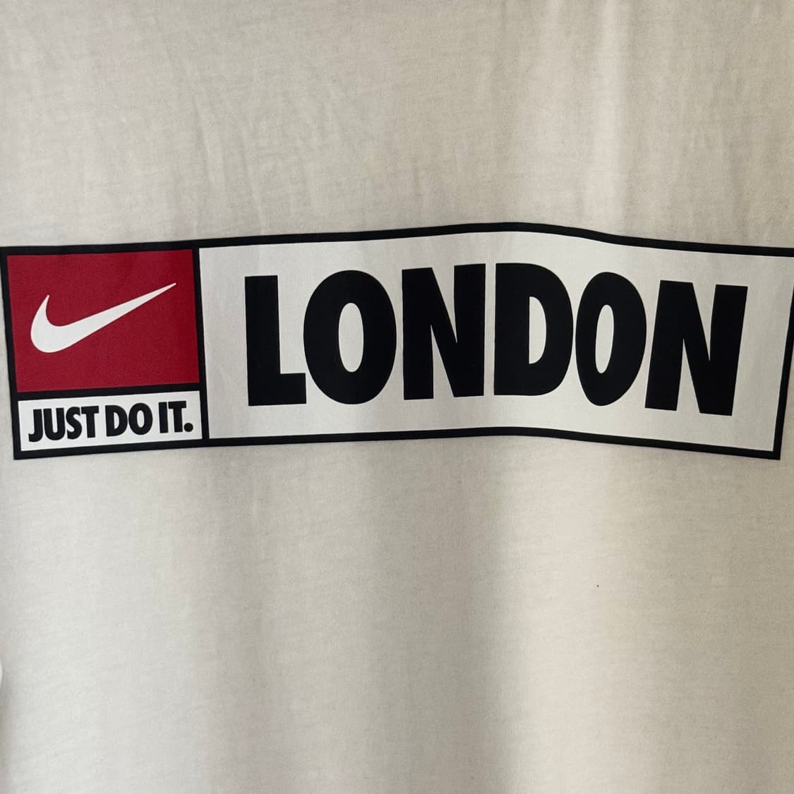 나이키 런던 티셔츠 상품이미지3