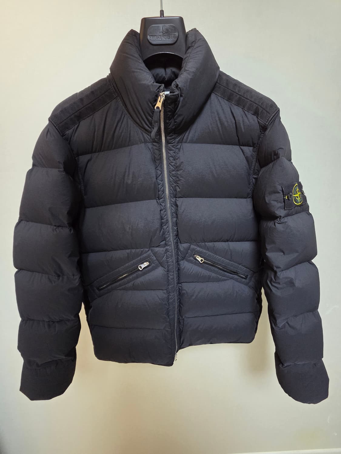 24fw) 스톤아일랜드 심리스 터널 패딩 상품이미지1