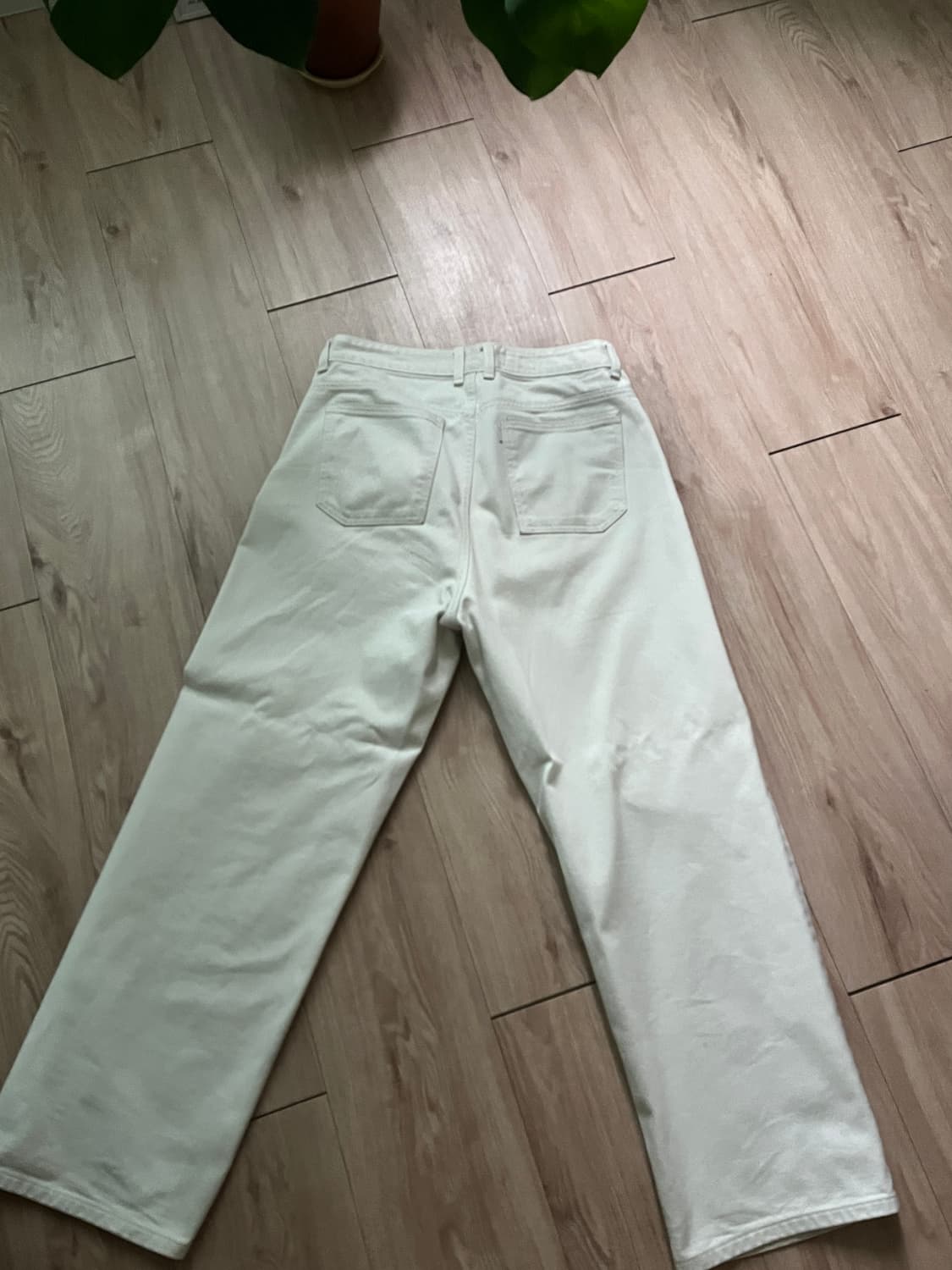 [L]유스 와이드데님팬츠 라이트그레이입니다. 상품이미지4