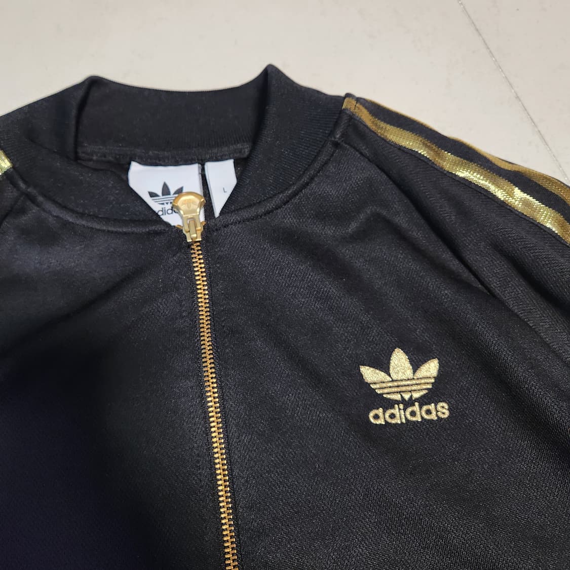 아디다스 금장 블랙/골드 트랙 수트 세트 상품이미지2