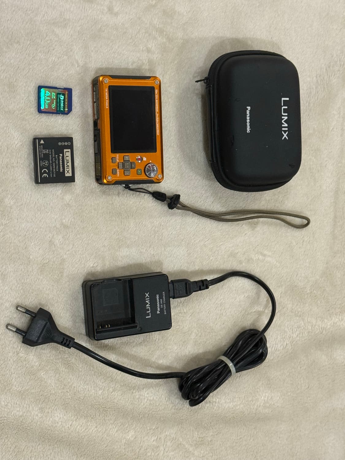 파나소닉 루믹스 DMC-TS2 오렌지 디지털 카메라 디카 (방수카메라) 상품이미지1