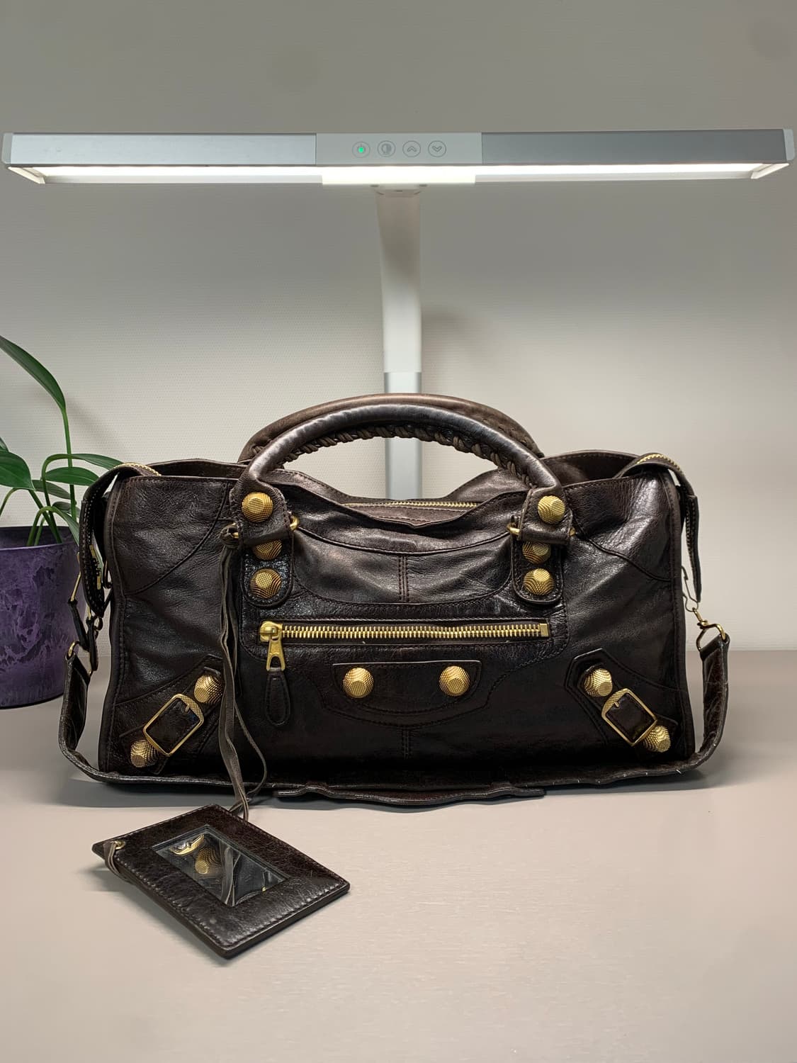 발렌시아가 클래식 모터백 엔틱브라운 상품이미지2