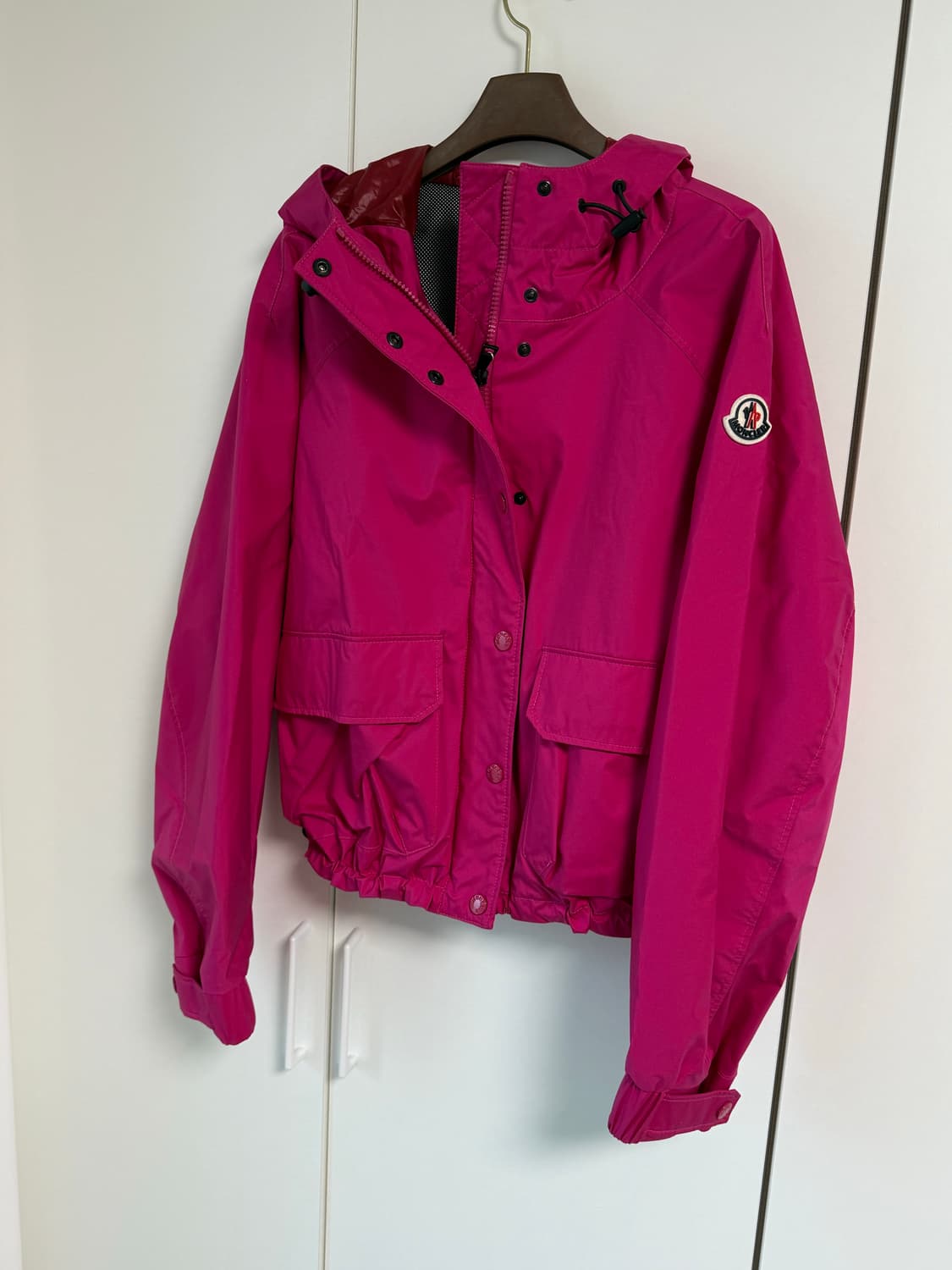 몽클레어 바람막이 자켓 상품이미지1