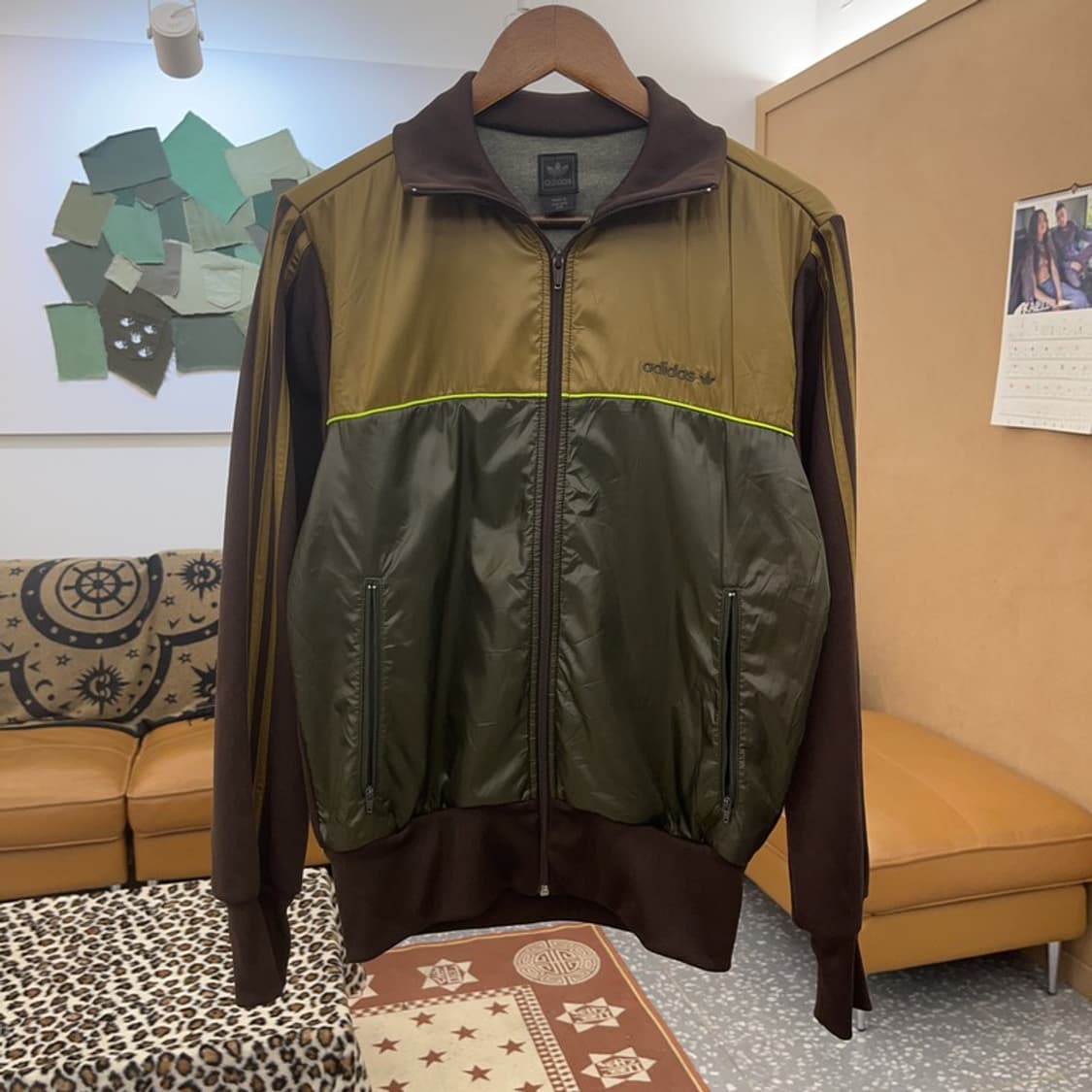 아디다스 Y2K 올드스쿨 팹믹스 카키초코 바람막이 자켓 95 C09332 상품이미지3