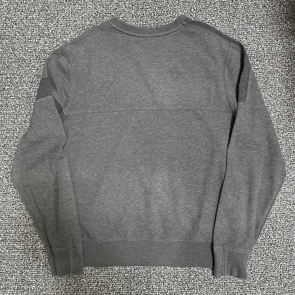 (110) 나이키 드라이핏 맨투맨 회색 상품이미지3