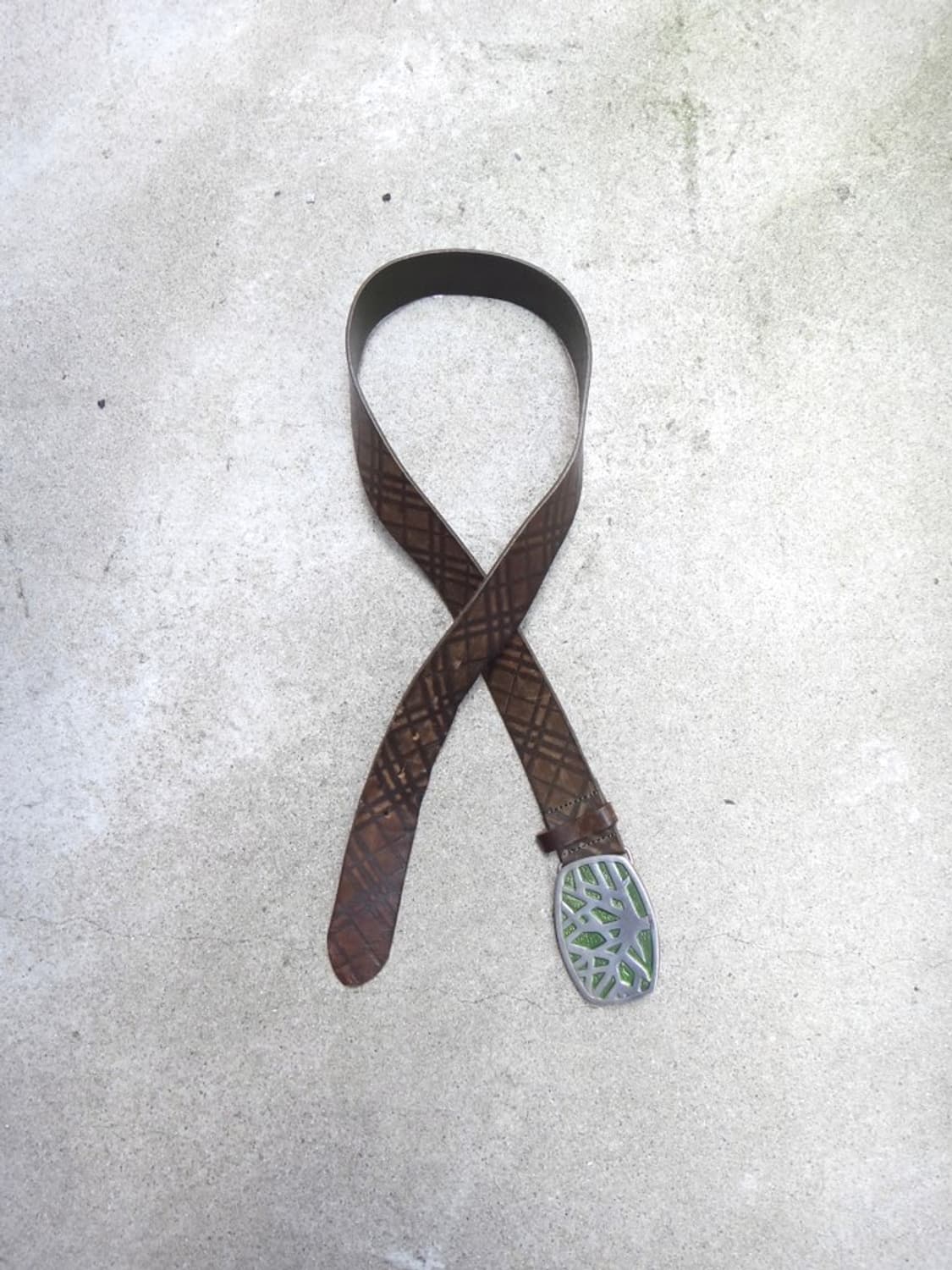 Crack detail leather belt / brown&green 상품이미지2