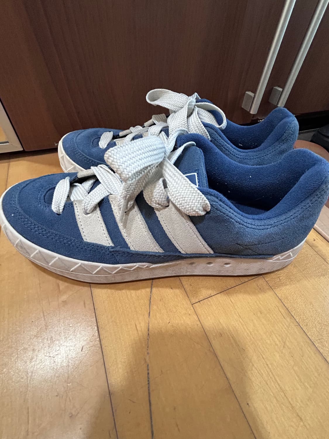 아디다스 아디매틱 나이트마린 상품이미지3