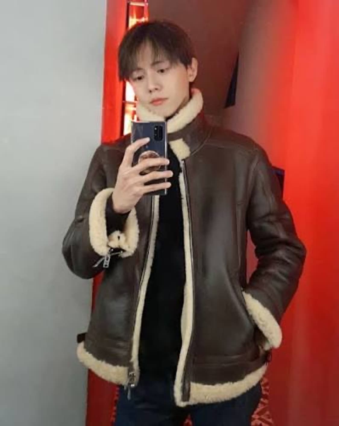 느와르라르메스 무톤자켓(디자이어 12-13) 50사이즈 주우재 착용 상품이미지3