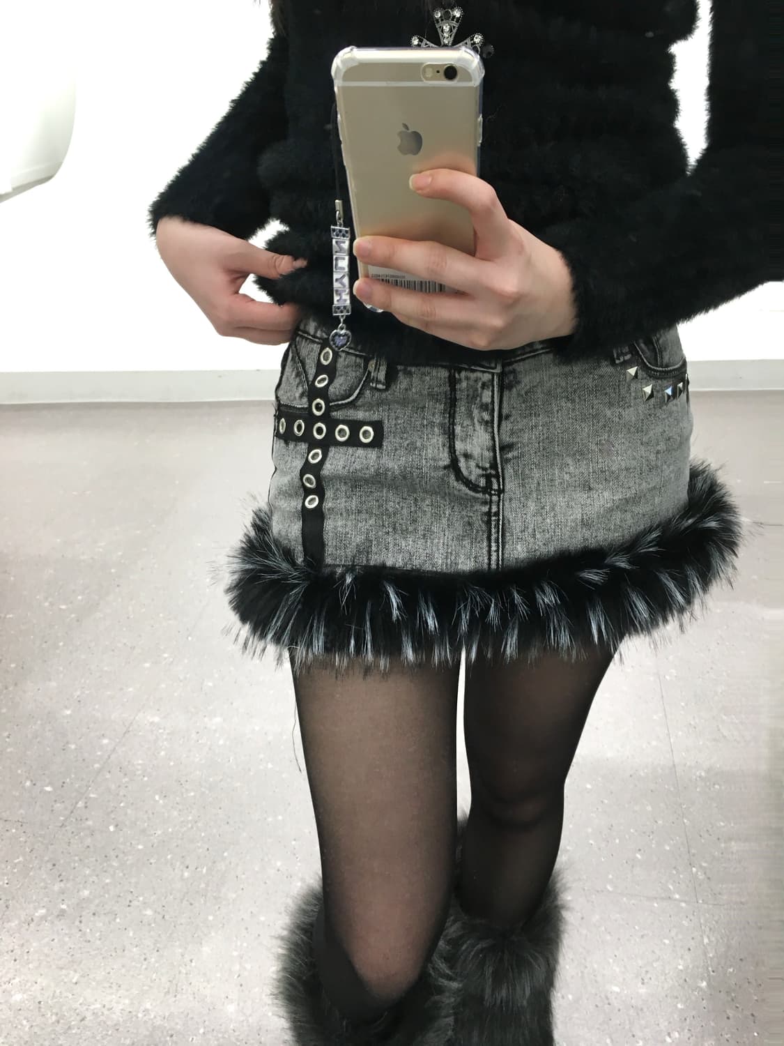 [made] cross eyelet fur mini skirt 상품이미지3