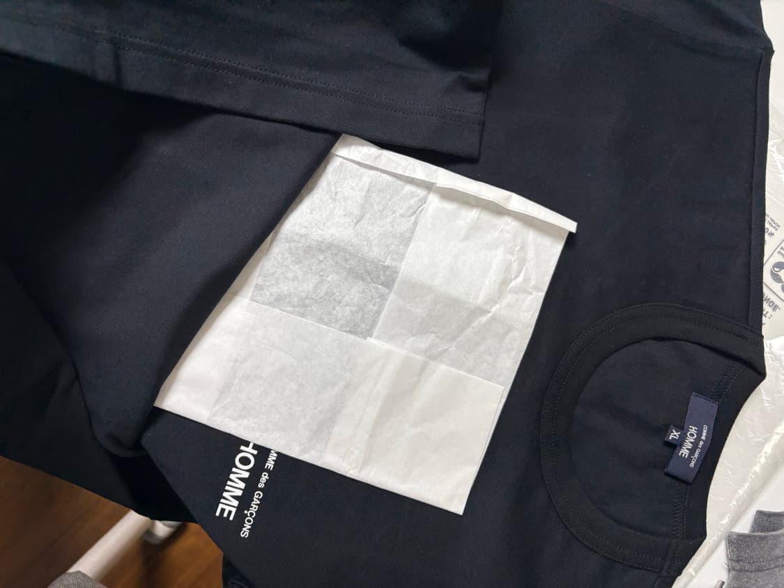 꼼데가르송 옴므 25ss 반팔 블랙 XL 상품이미지3