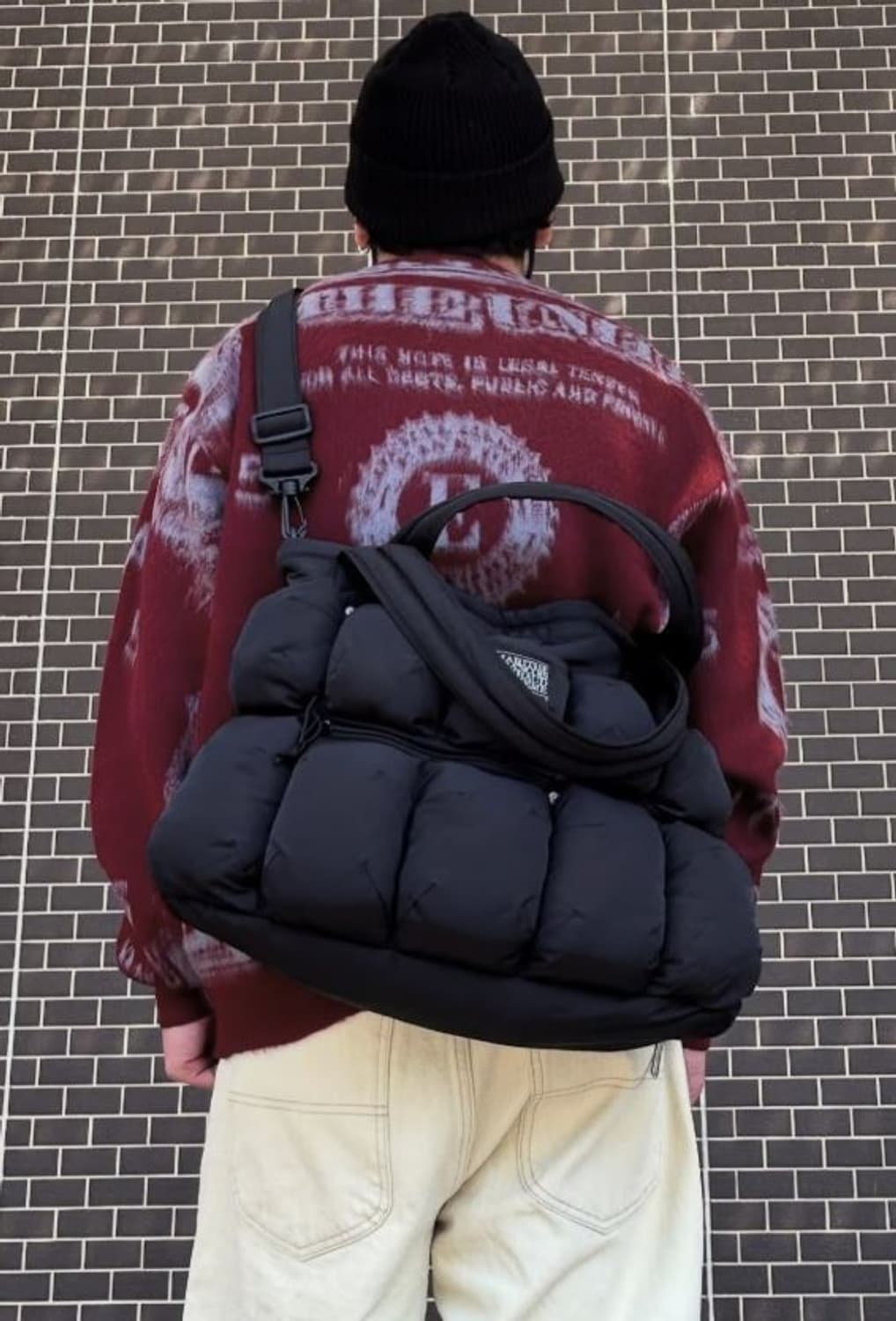 슈프림 마리떼 프랑소와 저버 포카츄 퍼퍼 토트백 블랙  상품이미지3