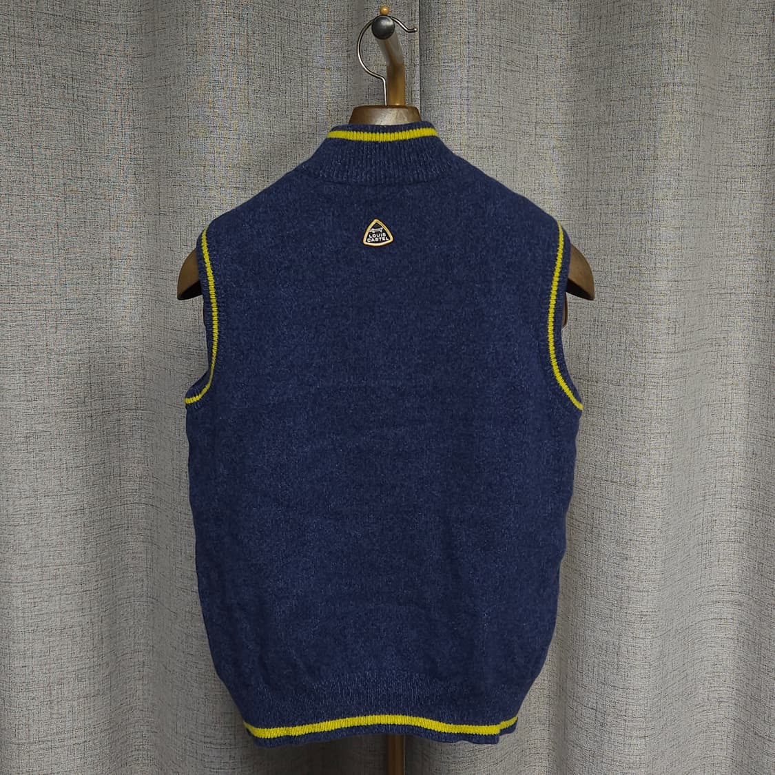 95 ) 루이까스텔 여성 골프 방풍 니트 베스트 상품이미지4