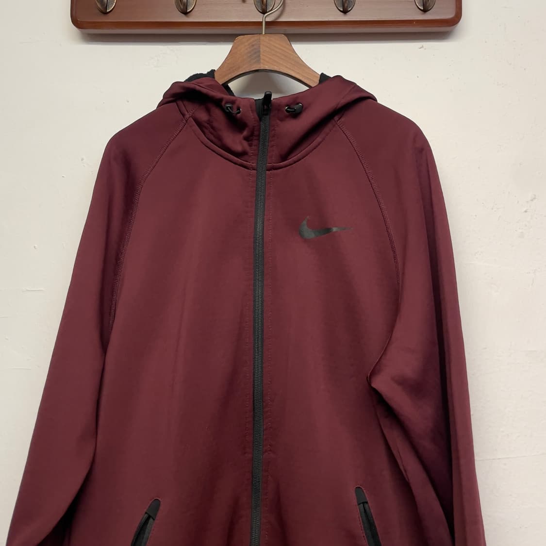 나이키 써말핏 러닝 후디 자켓   상품이미지3